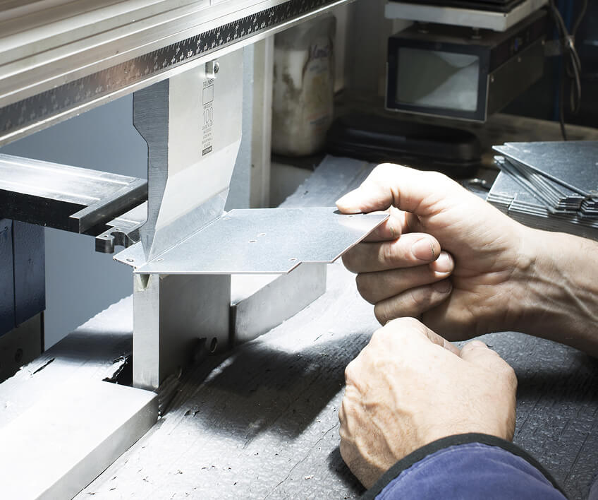 Sheet Metal Bending-Illinois Contract Manufacturing Experts